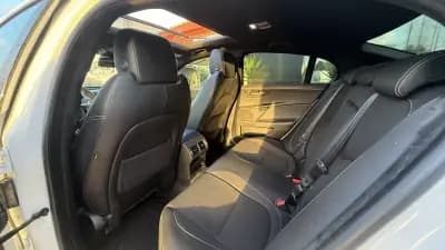 Sell Jaguar XE 2017 - 16990 EUR, 190000 km - AUTO.MOTO.pt