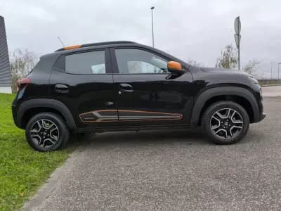 Vendo Dacia Spring 2022 - 11750 EUR, 31198 km - AUTO.MOTO.pt