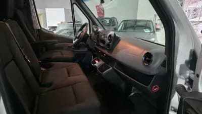 Sell Mercedes-Benz Sprinter 2018 - 27950 EUR, 160304 km - AUTO.MOTO.pt