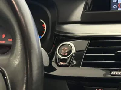 Vendo BMW 520 2018 - 24990 EUR, 153000 km - AUTO.MOTO.pt