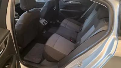 Sell Opel Insignia Grand Sport 2018 - 12900 EUR, 149839 km - AUTO.MOTO.pt