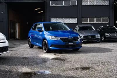 Sell Skoda Fabia 2021 - 10999 EUR, 120000 km - AUTO.MOTO.pt