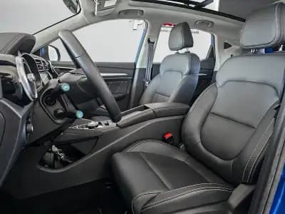 Sell MG ZS 2020 - 19250 EUR, 15000 km - AUTO.MOTO.pt