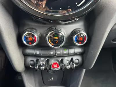 Sell MINI 2023 - 25750 EUR, 34717 km - AUTO.MOTO.pt