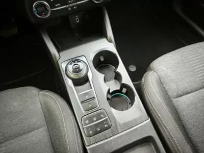 Vendo Ford Focus 2020 - 19900 EUR, 120000 km - AUTO.MOTO.pt