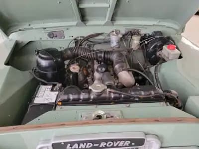 Vendo Land Rover Serie III 1973 - 35000 EUR, 87484 km - AUTO.MOTO.pt