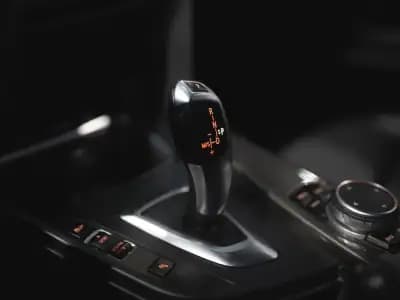 Vendo BMW 318 2014 - 15990 EUR, 248000 km - AUTO.MOTO.pt