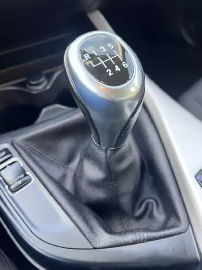 Sell BMW 116 2015 - 12900 EUR, 220000 km - AUTO.MOTO.pt