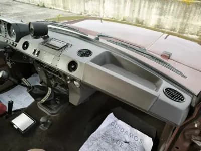 Vendo Land Rover Range Rover 1980 - 24950 EUR, 107869 km - AUTO.MOTO.pt