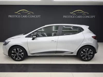 Sell Renault Clio 2015 - 9250 EUR, 201119 km - AUTO.MOTO.pt