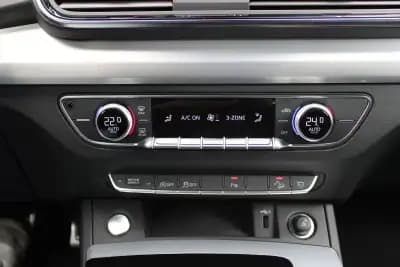 Vendo Audi Q5 Sportback 2022 - 56900 EUR, 63003 km - AUTO.MOTO.pt