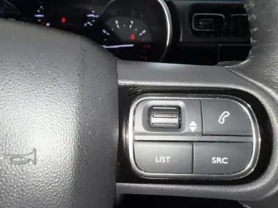 Sell Citroën C3 2022 - 11750 EUR, 84678 km - AUTO.MOTO.pt