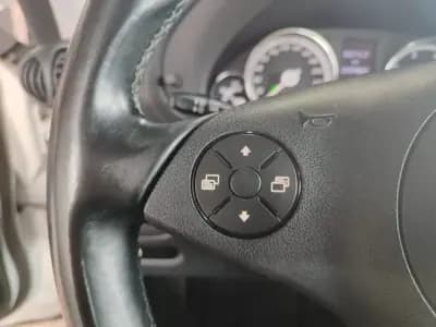 Vendo Mercedes-Benz CLC 180 2010 - 9500 EUR, 269000 km - AUTO.MOTO.pt