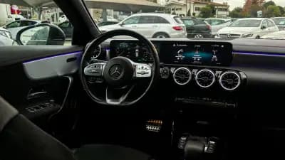 Sell Mercedes-Benz CLA 250 2021 - 29990 EUR, 135200 km - AUTO.MOTO.pt