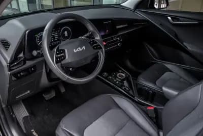 Vendo Kia Niro EV 2023 - 27990 EUR, 42094 km - AUTO.MOTO.pt