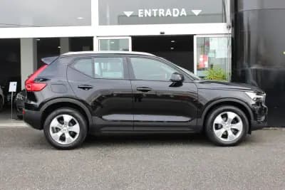 Sell Volvo XC 40 2021 - 24500 EUR, 136304 km - AUTO.MOTO.pt