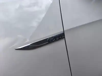 Vendo Volkswagen Golf 2014 - 17900 EUR, 195000 km - AUTO.MOTO.pt