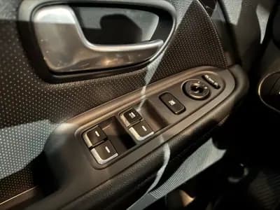 Sell Kia Carens 2016 - 16500 EUR, 115211 km - AUTO.MOTO.pt