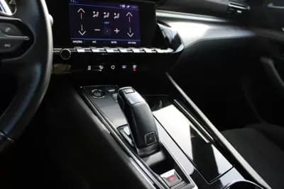 Vendo Peugeot 508 SW 2022 - 18900 EUR, 139357 km - AUTO.MOTO.pt