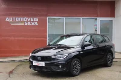 Sell Fiat Tipo Station Wagon 2022 - 12990 EUR, 106000 km - AUTO.MOTO.pt