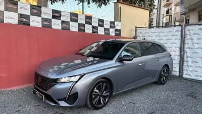 Vendo Peugeot 308 SW 2022 - 16900 EUR, 127000 km - AUTO.MOTO.pt