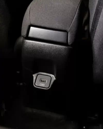 Sell Fiat Tipo Station Wagon Cross 2024 - 16950 EUR, 37000 km - AUTO.MOTO.pt