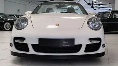 Vendo Porsche 997 2007 - 109000 EUR, 39000 km - AUTO.MOTO.pt