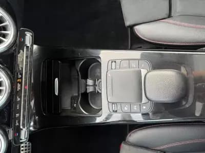 Vendo Mercedes-Benz CLA 250 2021 - 26999 EUR, 172000 km - AUTO.MOTO.pt