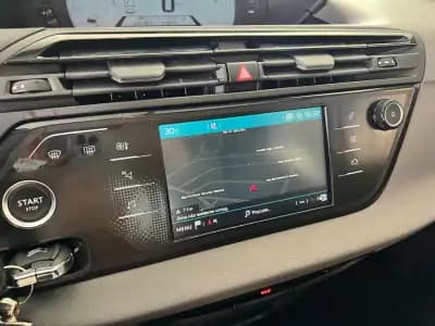 Vendo Citroën C4 Spacetourer 2019 - 15900 EUR, 125682 km - AUTO.MOTO.pt