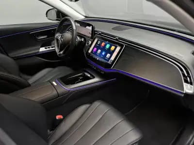 Vendo Mercedes-Benz E 300 2024 - 61500 EUR, 63000 km - AUTO.MOTO.pt