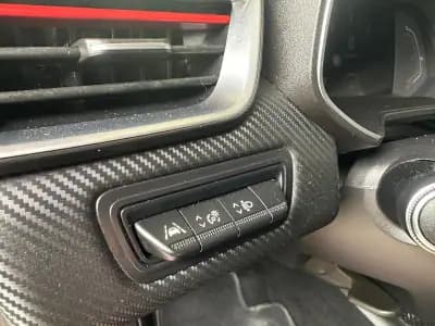 Vendo Renault Clio 2020 - 18990 EUR, 51300 km - AUTO.MOTO.pt