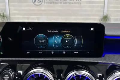 Vendo Mercedes-Benz CLA 250 2022 - 32950 EUR, 38283 km - AUTO.MOTO.pt