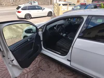 Vendo Volkswagen Golf 2014 - 17900 EUR, 195000 km - AUTO.MOTO.pt