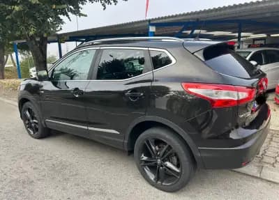 Vendo Nissan Qashqai 2015 - 18500 EUR, 152000 km - AUTO.MOTO.pt