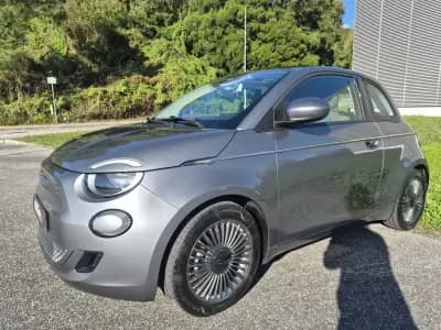 Vendo Fiat 500e 2021 - 15995 EUR, 32834 km - AUTO.MOTO.pt