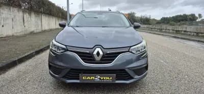 Vendo Renault Mégane Sport Tourer 2019 - 8950 EUR, 360000 km - AUTO.MOTO.pt