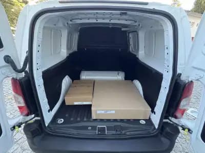 Sell Peugeot Partner 2020 - 12500 EUR, 156592 km - AUTO.MOTO.pt