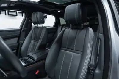 Vendo Land Rover Range Rover Velar 2025 - 55950 EUR, 51000 km - AUTO.MOTO.pt