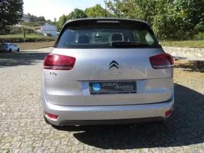 Vendo Citroën C4 Picasso 2017 - 13990 EUR, 169000 km - AUTO.MOTO.pt