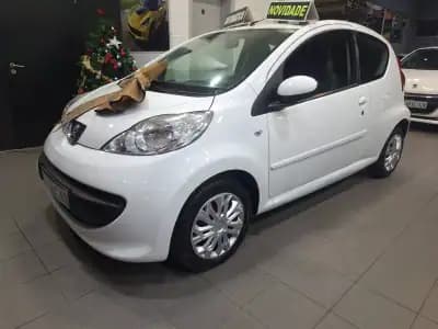 Sell Peugeot 107 2006 - 6900 EUR, 54000 km - AUTO.MOTO.pt