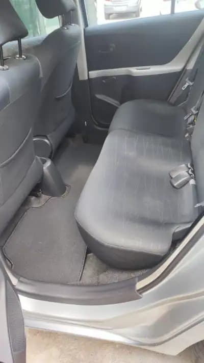 Vendo Toyota Yaris 2006 - 6678 EUR, 209787 km - AUTO.MOTO.pt