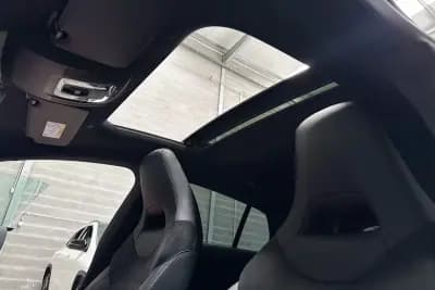 Vendo Mercedes-Benz CLA 250 2022 - 32950 EUR, 38283 km - AUTO.MOTO.pt