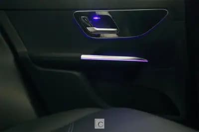 Vendo Mercedes-Benz GLC 300 2023 - 66500 EUR, 32000 km - AUTO.MOTO.pt