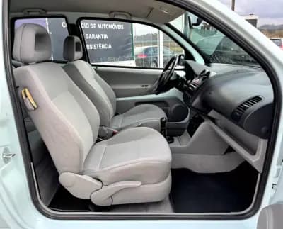 Sell SEAT Arosa 2002 - 2850 EUR, 151350 km - AUTO.MOTO.pt