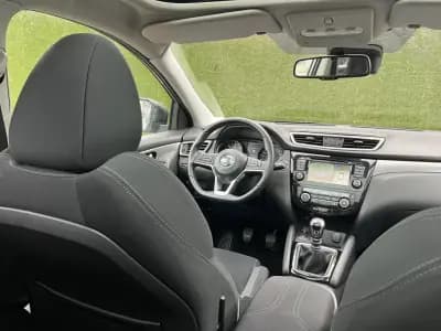 Sell Nissan Qashqai 2017 - 18500 EUR, 128000 km - AUTO.MOTO.pt