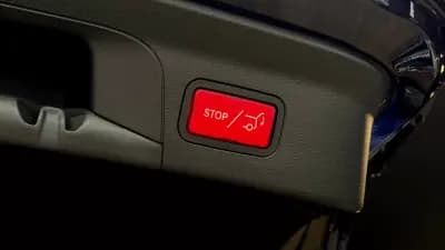 Sell Mercedes-Benz GLC 220 2018 - 34970 EUR, 178000 km - AUTO.MOTO.pt