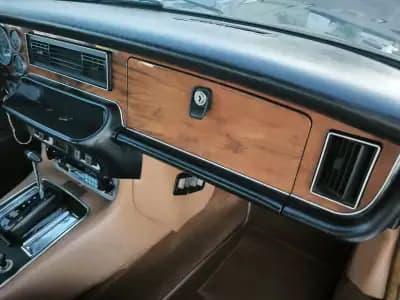 Sell Jaguar XJ6 1976 - 24950 EUR, 47777 km - AUTO.MOTO.pt