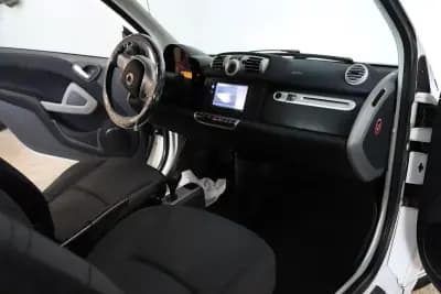 Sell Smart Fortwo Cabrio 2013 - 7900 EUR, 120000 km - AUTO.MOTO.pt