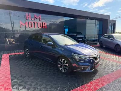 Sell Renault Mégane 2018 - 14900 EUR, 105000 km - AUTO.MOTO.pt
