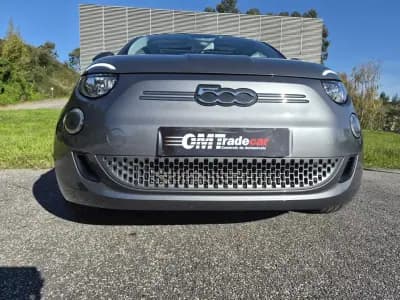 Vendo Fiat 500e 2021 - 15995 EUR, 32834 km - AUTO.MOTO.pt